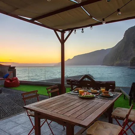 Madeira Black House By Madeira Island *